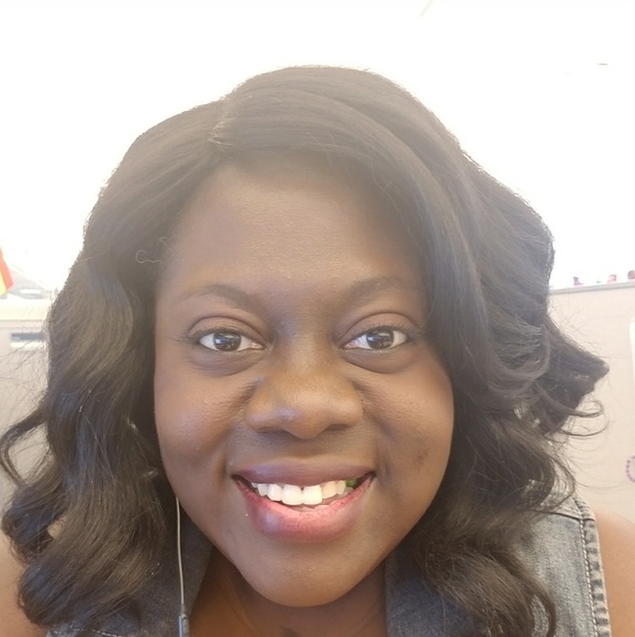 Womens and Children's Clothing, Wigs and Shoes - Picture 5 of 7